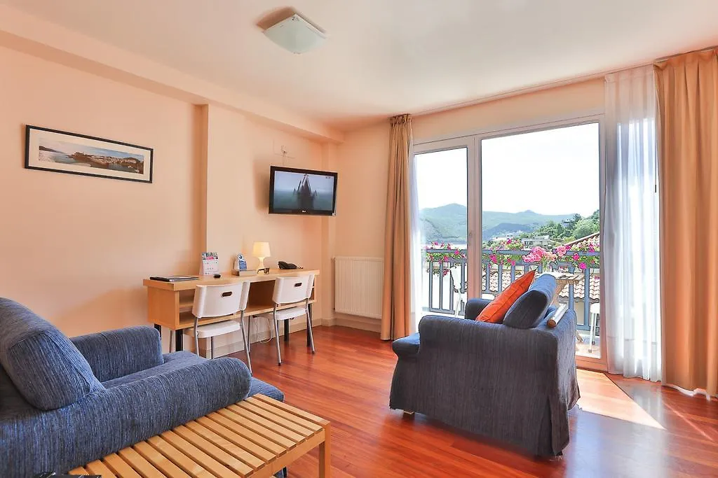 Apartamentos Mundaka 0*,