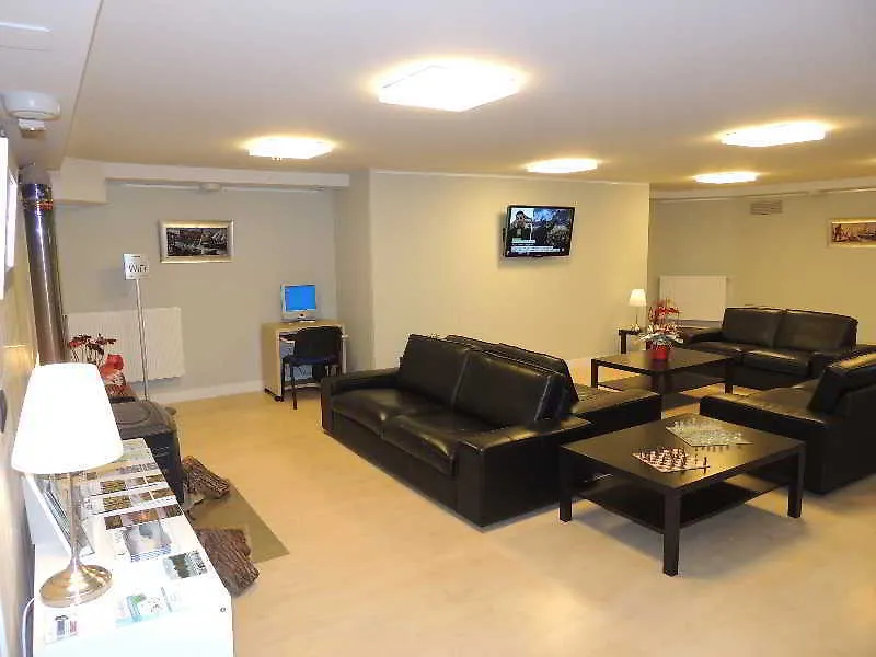 Apartamentos Mundaka 0*,  Spain
